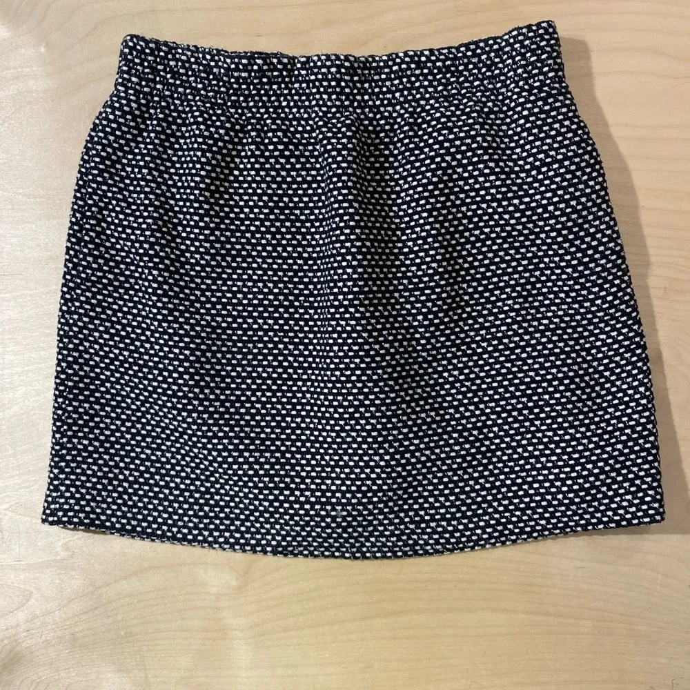 J. Crew Black and White Textured Mini Skirt 10 (E)